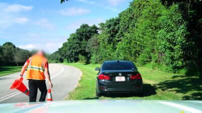 MILF is stranded on the side of the road - icpvid.com