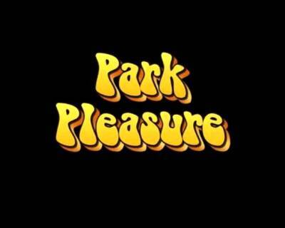Hot Park Milf - drtuber.com