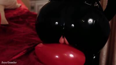 Pussy Fuck In Latex Horny Milf Relax Free Porn Video - upornia.com