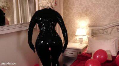 Oily Latex Catsuit Tease... Amazing Blonde Milf - upornia.com