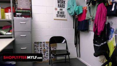 Shy MILF Kessie Shy gets her tight holes stretched for stealing - Shoplyfter Mylf - sexu.com - Usa