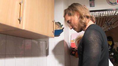 German mature Mom seduces her Step Son in kitchen - drtuber.com - Germany