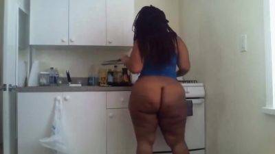 Black Mom With Huge Ass Solo Video - hclips.com