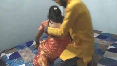 Desi India - Desi Indian Beautiful Milf Bhabhi Fucked By Her Husband At Karwa Chouth - hclips.com - India
