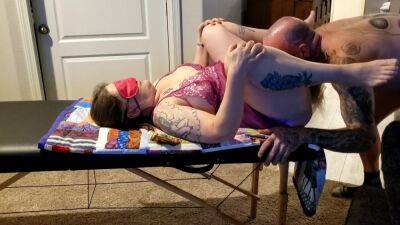 Fucking Mature Married Milf On Massage Table While Blindfolded - hclips.com