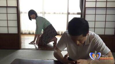 Japanese Milf Can't Resist Him in Home Kitchen - sunporno.com - Japan