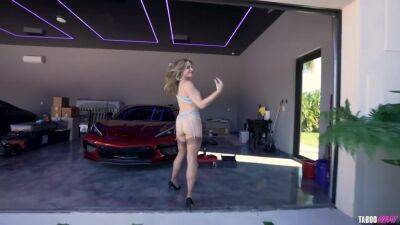Cory Chase - In Hot Step Mom Has A Question - Cory Chase Hot And Cory Chase - upornia.com
