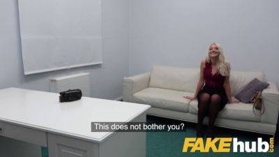 Hot blonde MILF Helen Moeller gets her mouth and pussy stuffed on fake casting couch - sexu.com
