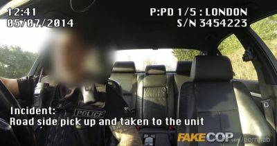 Naughty British MILF gets a sticky facial from a cop in uniform - sexu.com - Britain