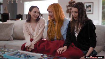 Lauren Phillips - Lily Larimar - Maya Woulfe - Maya - Teens Are Fingered Under Blanket By Milf With Big T, Maya Woulfe And Lauren Phillips - upornia.com