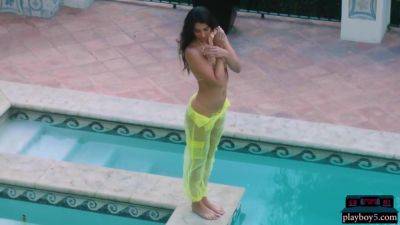 Petite Latina Milf Dips Naked In A Pool - upornia.com